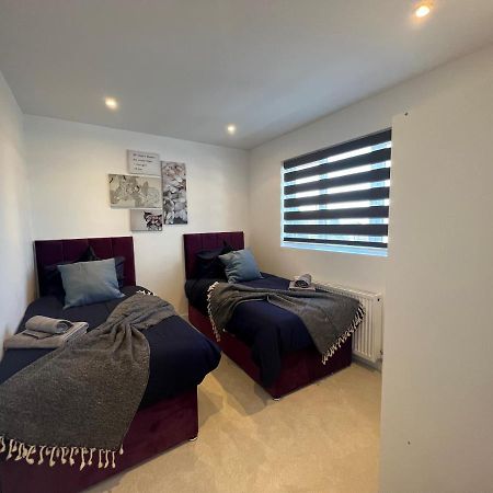 דירות Star London Station Road 3-Bed Haven מראה חיצוני תמונה