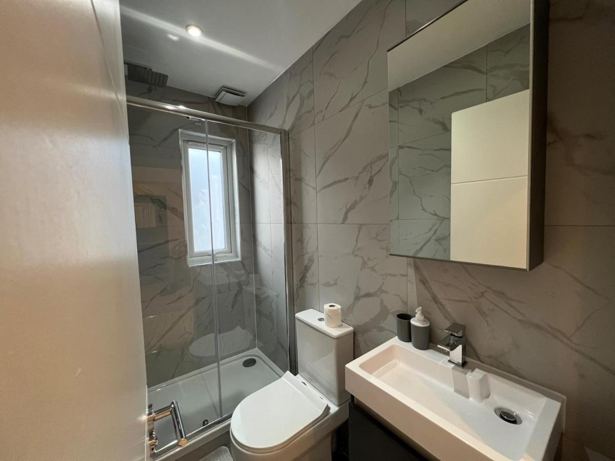דירות Star London Station Road 3-Bed Haven מראה חיצוני תמונה